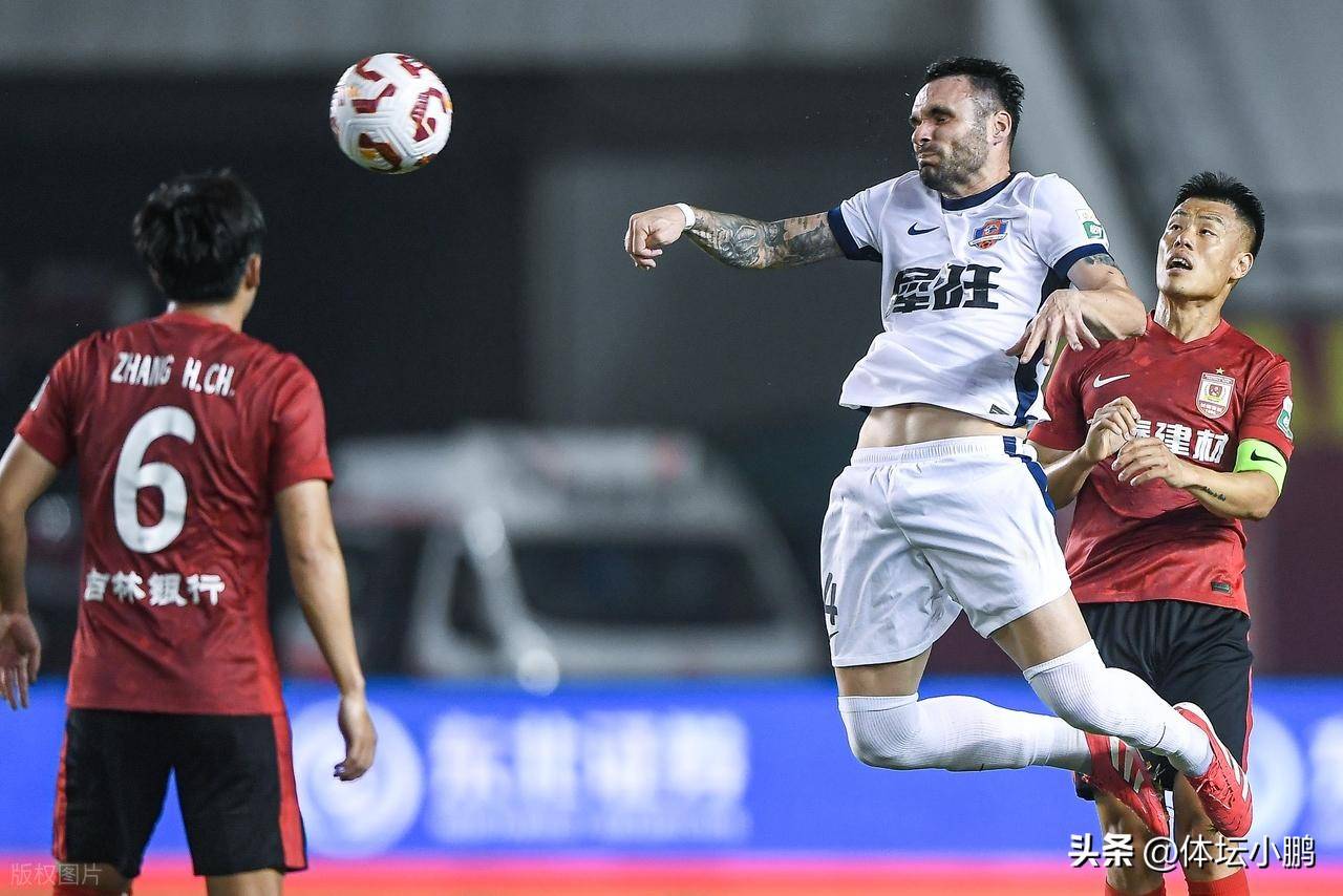 雷火电竞充值-悬念一触即发！国内联赛掀起轰轰烈烈比拼的简单介绍