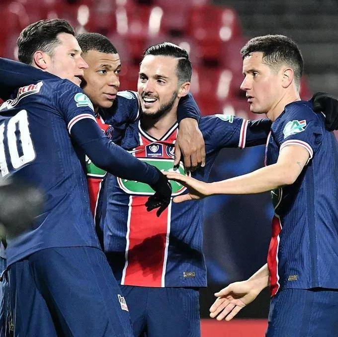 日本翻盘美国，戈麦斯高光表现的简单介绍