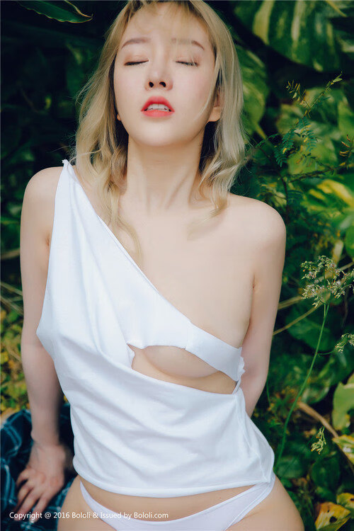 当欧冠之夜响起篮球的终场哨，西亚卡姆的跨界制胜哲学