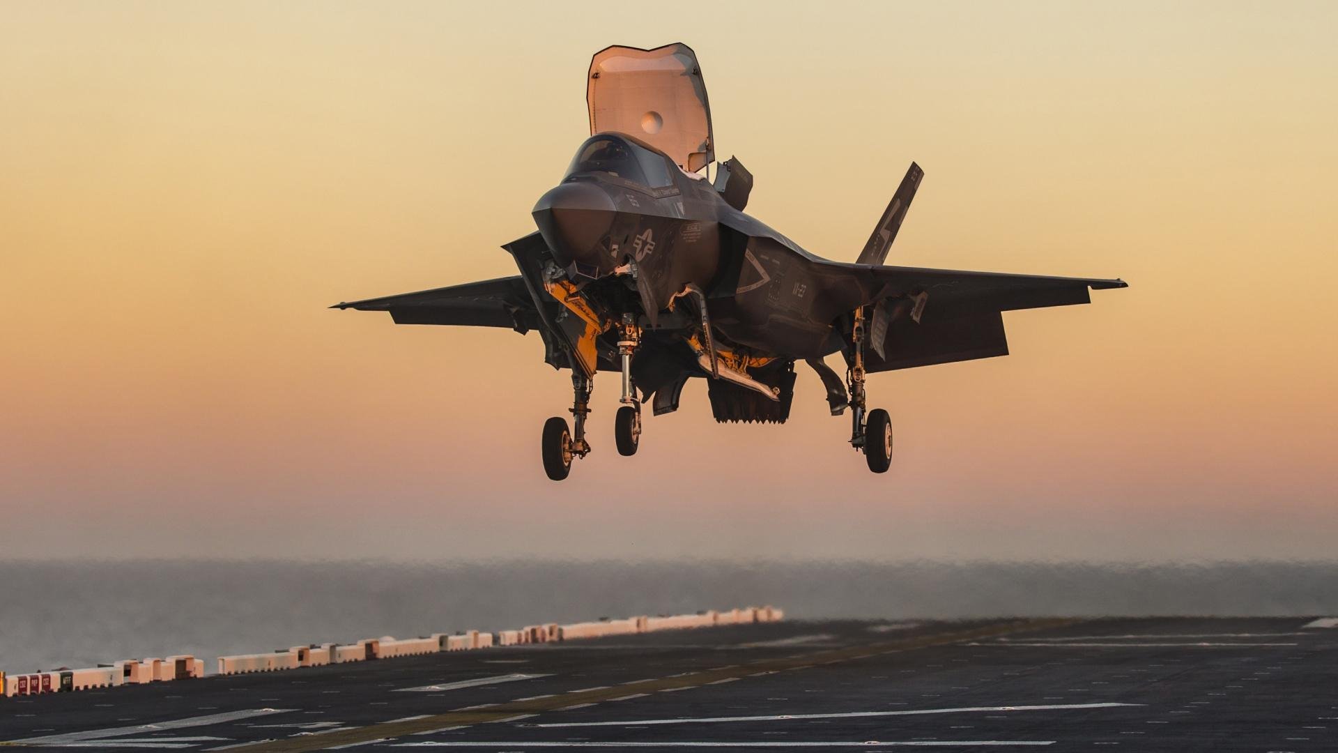 雷火电竞充值-利刃出鞘，绞索收紧，山西队用一场教科书式的防守绞杀，为CBA季后赛写下新注脚