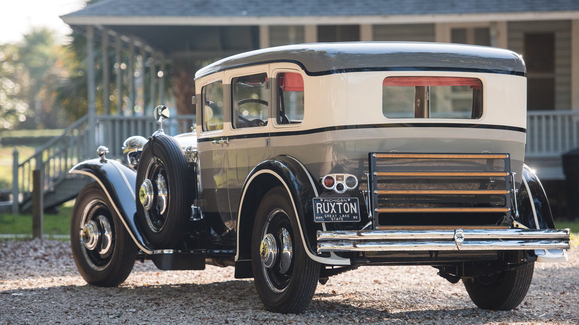 雷火电竞网站-局外人，欧冠半决赛之夜的卢卡库双重奏